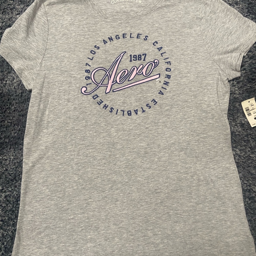 Aeropostale Heather Gray Classic Crew T‑Shirt with White Print, XL fitted